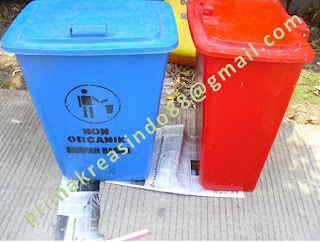 tempat sampah fiberglas