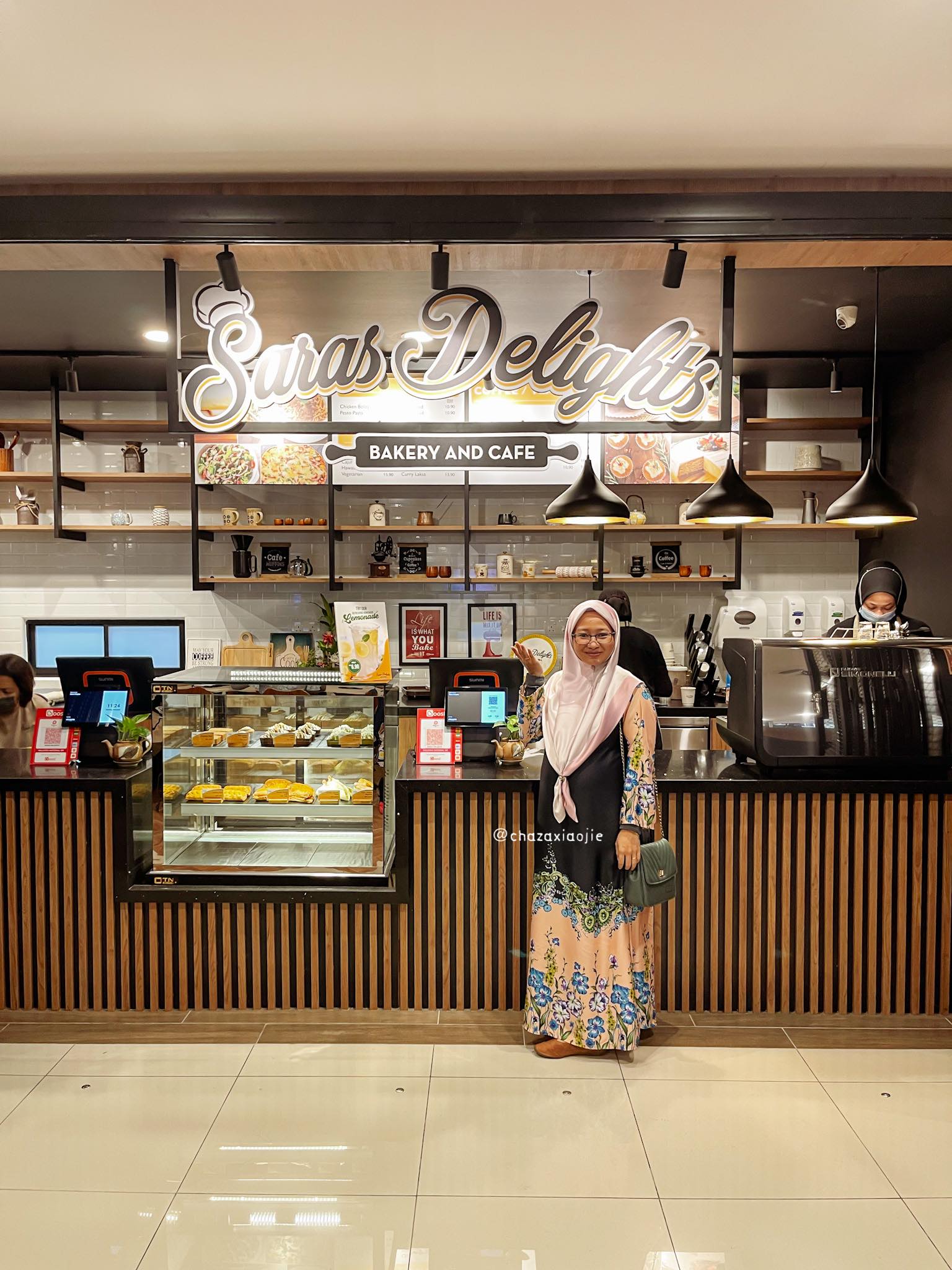 saras delights bakery and cafe