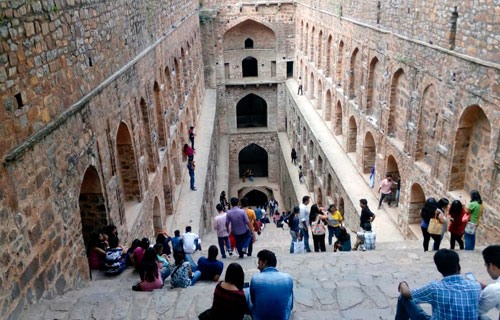 Agrasen ki baoli , Haunted places in delhi, haunted places in India, thescarybook,