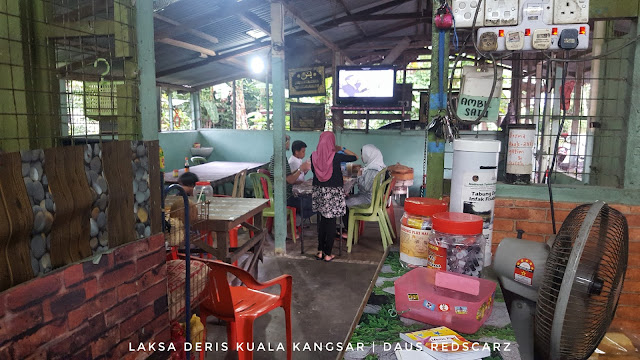 Laksa Deris Telur Goreng dan Lempeng Pisang sedap di Kuala Kangsar