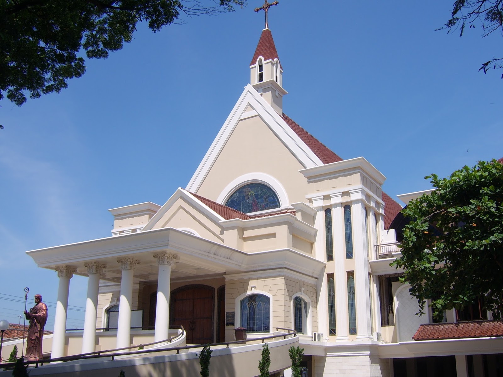 GEREJA KATOLIK SANTO PAULUS DEPOK Daftar Gereja Katolik Jakarta