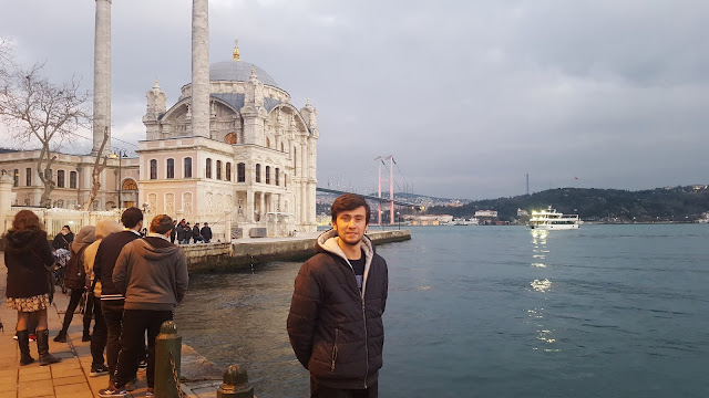 Harun İstenci Ortaköy Camii (Büyük Mecidiye Camii) Beşiktaş, İstanbul'da - Ocak 2018