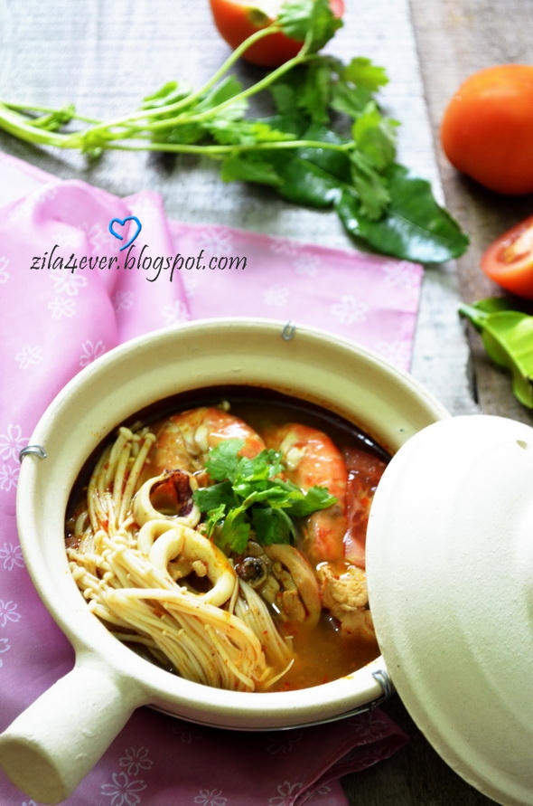 Love touch ~ zila forever: enoki mushroom tomyam