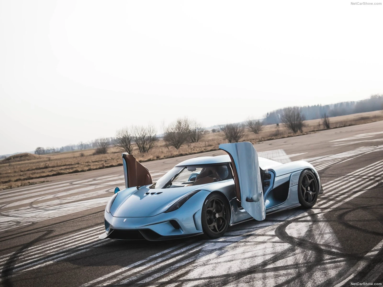 Hình ảnh siêu xe Koenigsegg Regera 2015 & nội ngoại thất