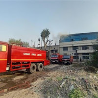 रबड़ फैक्टरी में लगी भयानक आग...