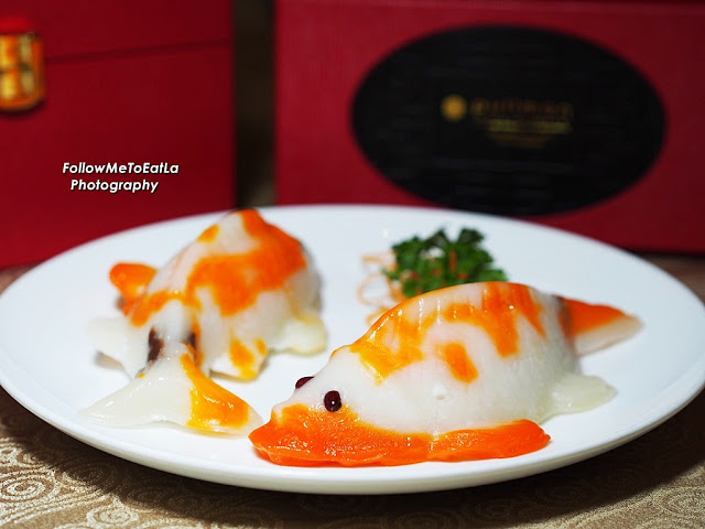 Tai Zi Heen’s Exquisite Nian Gao In Koi Fish Shaped 