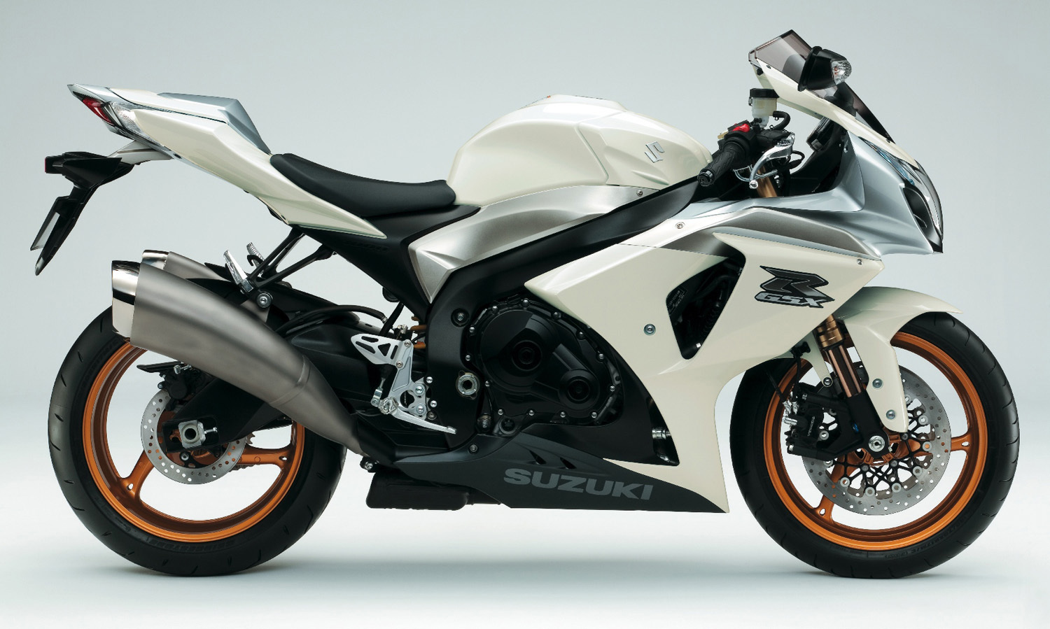 Automobile Suzuki GSXR 1000 K9