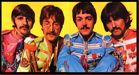 beatles_sgt_pepper_main_insert_pic