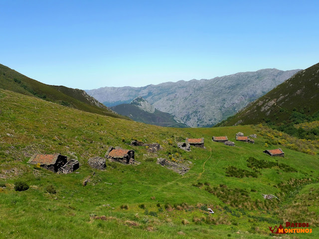 Las Navariegas la Parada d'Embaxu