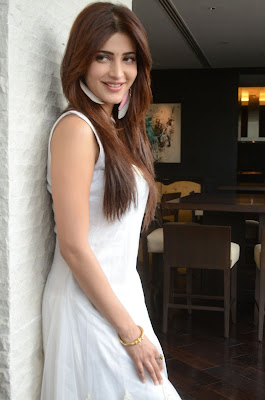 Shruthi Hassan Latest Stills