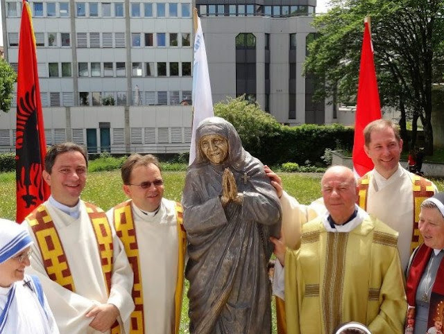 Mother Teresa statue inaugurated in Switzerland