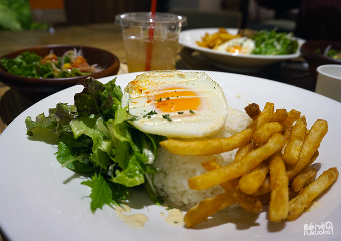 HOLE HOLE CAFE & DINER, Fukuoka