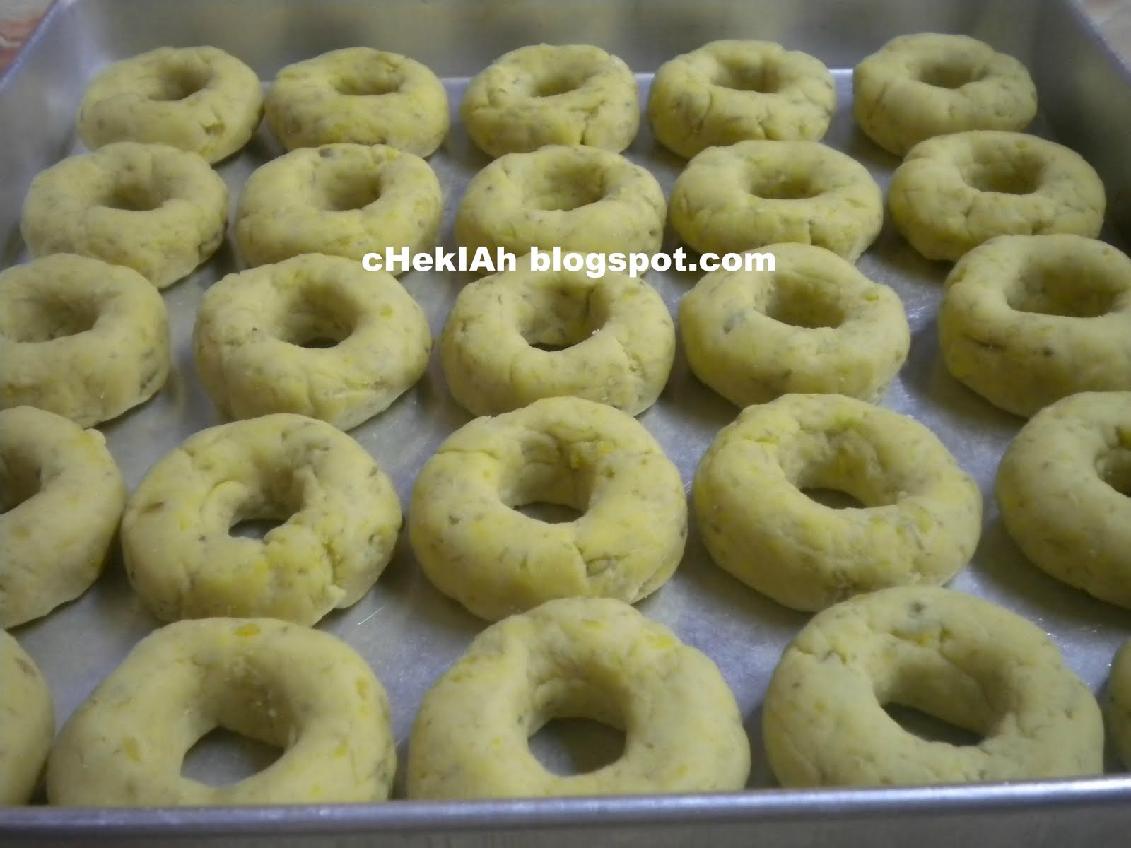 AlaaahaiiiCheKiah: KUIH KERIA KELEDEK