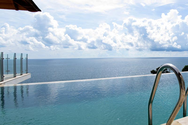 Swimming pool and ocean 