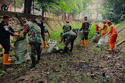 Antisipasi Banjir dan Penyebaran Wabah Penyakit, Koramil 05/Bantargebang Bersama Tiga Pilar dan Masyarakat Laksanakan Karya Bakti