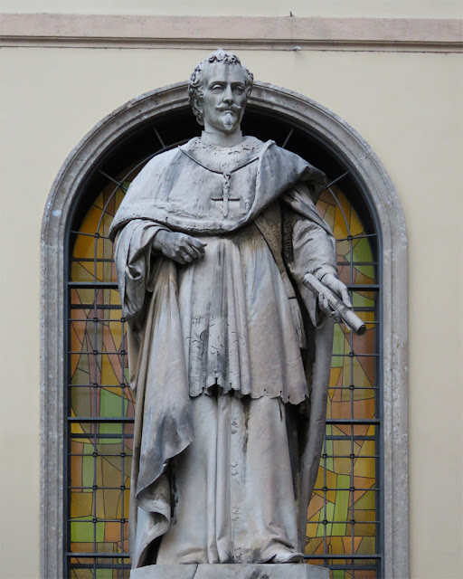 Statua of Federico Borromeo by Costantino Corti, Via dell'Ambrosiana, Milan