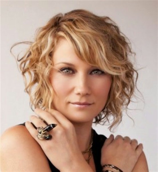 attractive to women today, and it is the latest trend short hair curly ...