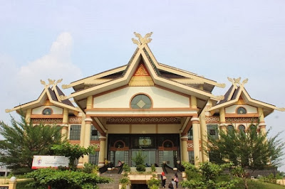 Anjungan Seni Idrus Tintin, Seni dan Budaya Pekanbaru