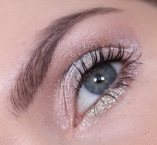 EyeshadowShinyPrettyThingsMAC15