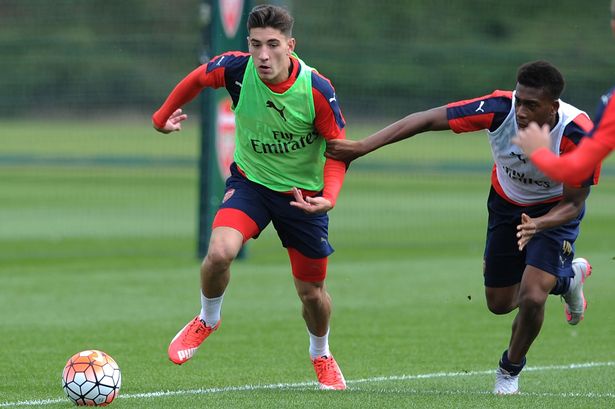 Hector Bellerin Injured against Tottenham Hotspur Emirates Arsene Wenger Arsenal