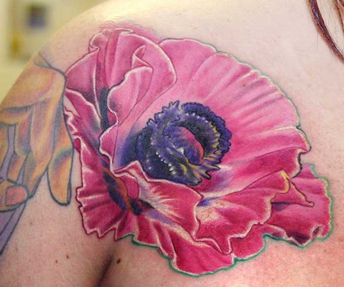 types of flowers for tattoos Big Flower Tattoo Designs for Women | 700 x 584