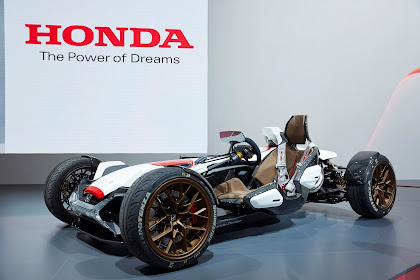 Nyheter Frankfurt 2015: Honda Project 2&4 powered by RC213V