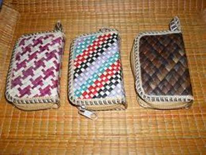 Produk Kerajinan dari Bahan Lunak dan Gambarnya JASA Produk Kerajinan dari Bahan Lunak dan Gambarnya JASA