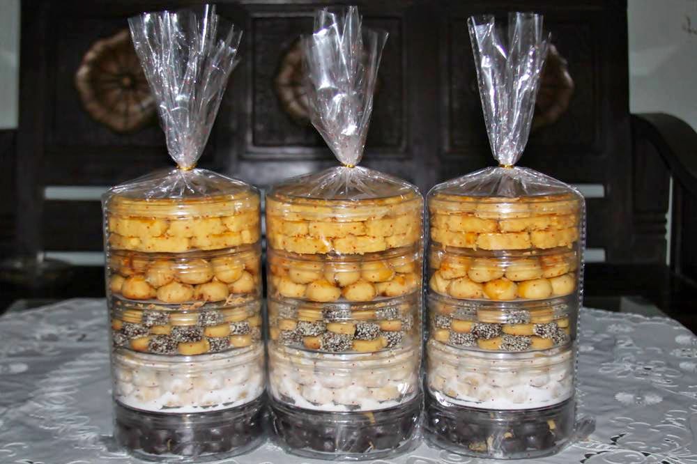 Parcel Kue Lebaran untuk Keluarga ~ NAYA COOKIES  Kue 