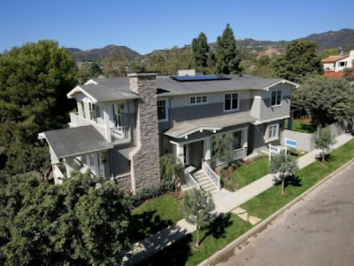 Luxurious Private Residence in The Pacific Palisades