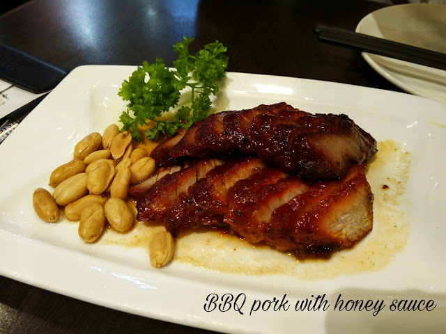 Paulin's Munchies - Back at Canton Paradise Star Vista - BBQ pork with honey sauce