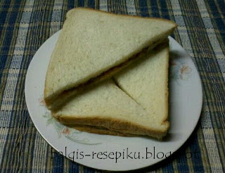 Roti Sandwich Sardin