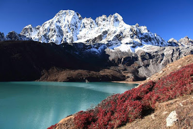 tilicho lake nepal