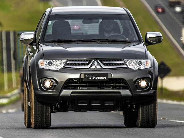 Mitsubishi L200 Triton 2016 Flex Chrome Edition