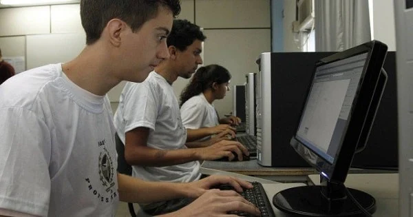 Faetec abre Processo Seletivo com 6.457 vagas gratuitas para Ensinos Infantil, Fundamental, Médio / Técnico e Superior no RJ