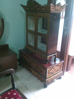 fAb Antique Lemari  Palembang 