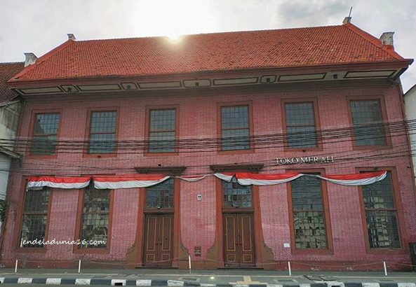 [http://FindWisata.blogspot.com] Lima Bangunan Angker, Misterius Jakarta Yang Wajib Kamu Ketahui