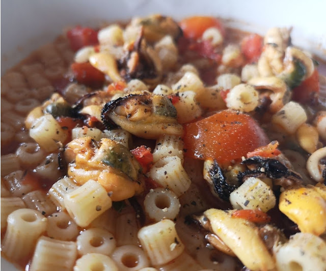 pasta  cozze pomodoro