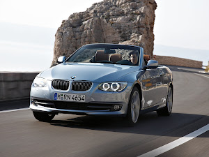 BMW 3-Series Convertible 2011 (3)