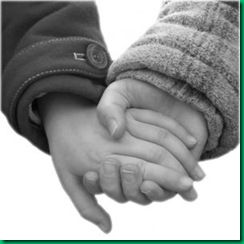 505428_holding_hands