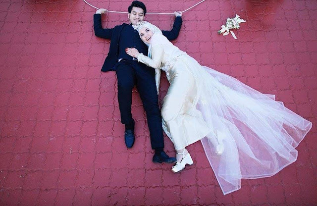 Foto Pengantin Malaysia yang Romantis dan Lucu 