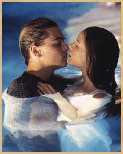 Romeo and Juliet Kiss
