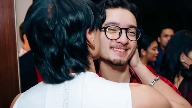 Heboh, Jefri Nichol Cium Mesra Byan Domani, Netizen Sebut Meresahkan Heboh, Jefri Nichol Cium Mesra Byan Domani, Netizen Sebut Meresahkan