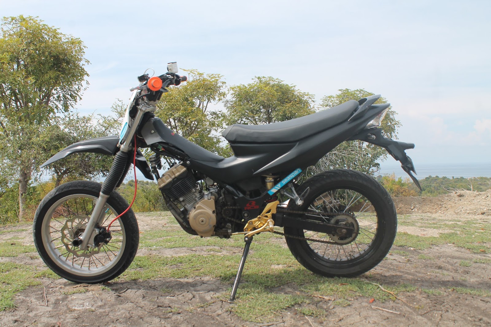 Modifikasi Satria Fu Supermoto 2019