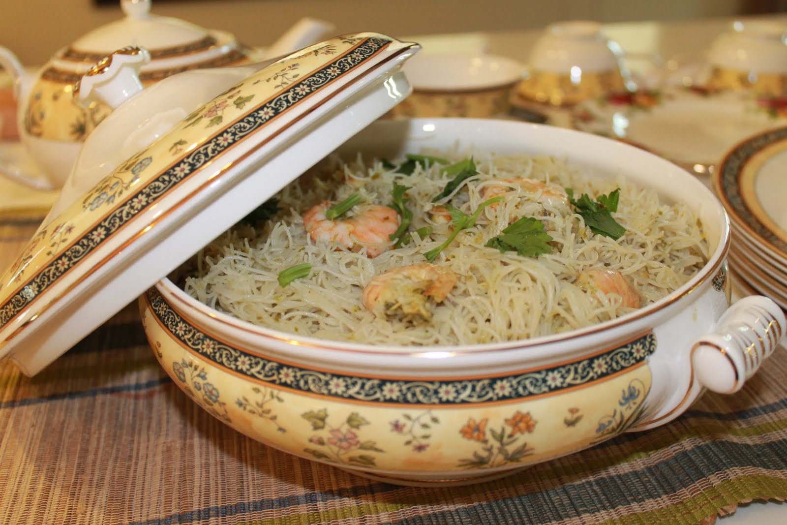 Mee Hoon Daun Limau Purut - Azie Kitchen