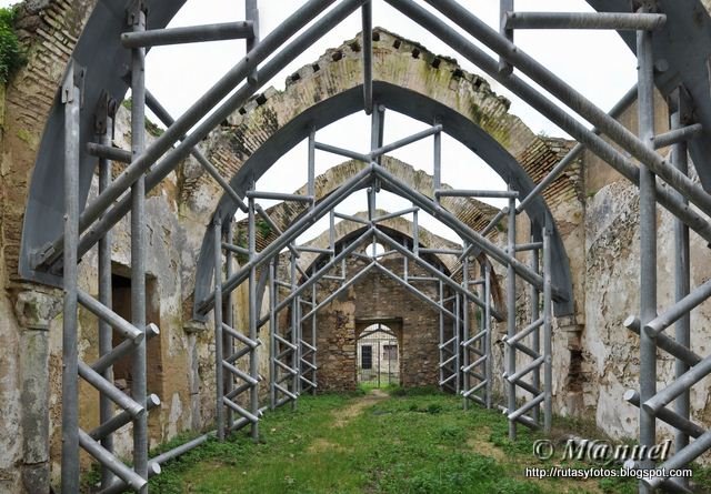 Los Majadales del sol - Vértice Geodésico Meca - Ermita de San ambrosio - Palomar de la Breña