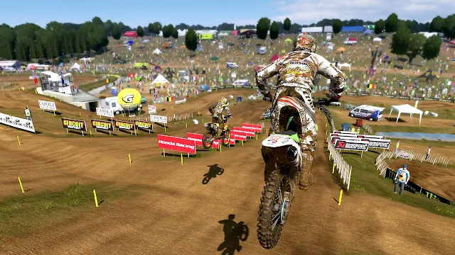 SCREENSHOT MXGP Image 01