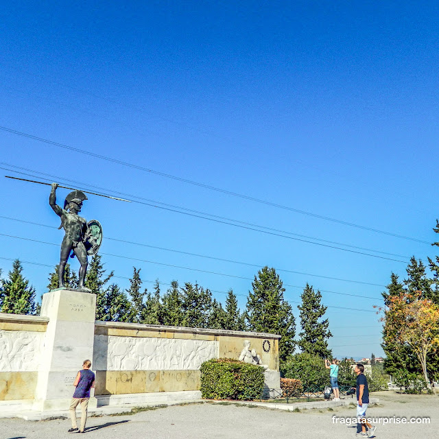 Monumento a Leônidas e os 300 de Esparta nas Termópilas, Grécia