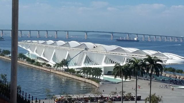 Museu do Amanhã, visto desde o MAR (Museu de Arte do Rio)