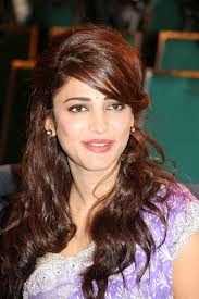 tollywood Movies & TV Shows actress Shruti Haasan salary, Income pay per movie, she is Highest Paid in 2015
