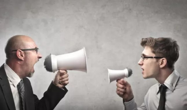 Pengertian Paragraf Argumentasi, Ciri-ciri, Jenis dan Contoh Paragraf Argumentasi teks argumentasi